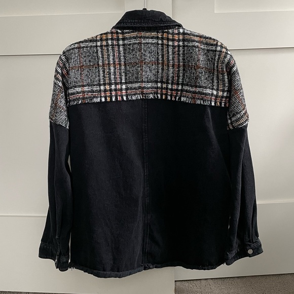 Zara Denim Jacket with Plaid - Picture 4 of 6